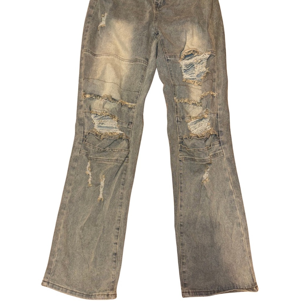 Distressed Wide Leg Jeans in Gray
